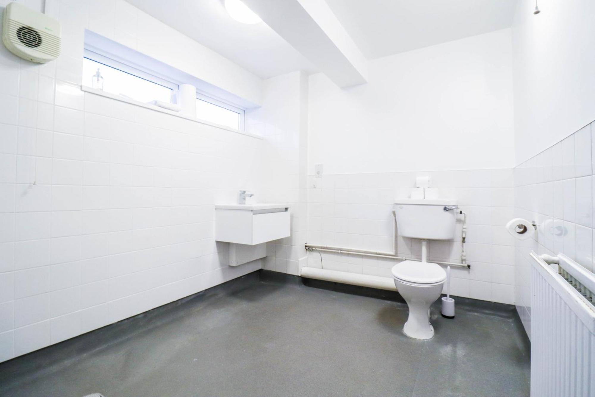 Bright And Spacious Contractor House L Parking! Borehamwood Kültér fotó