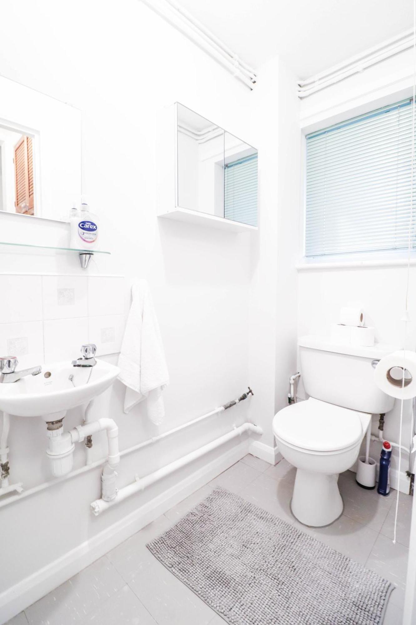 Bright And Spacious Contractor House L Parking! Borehamwood Kültér fotó